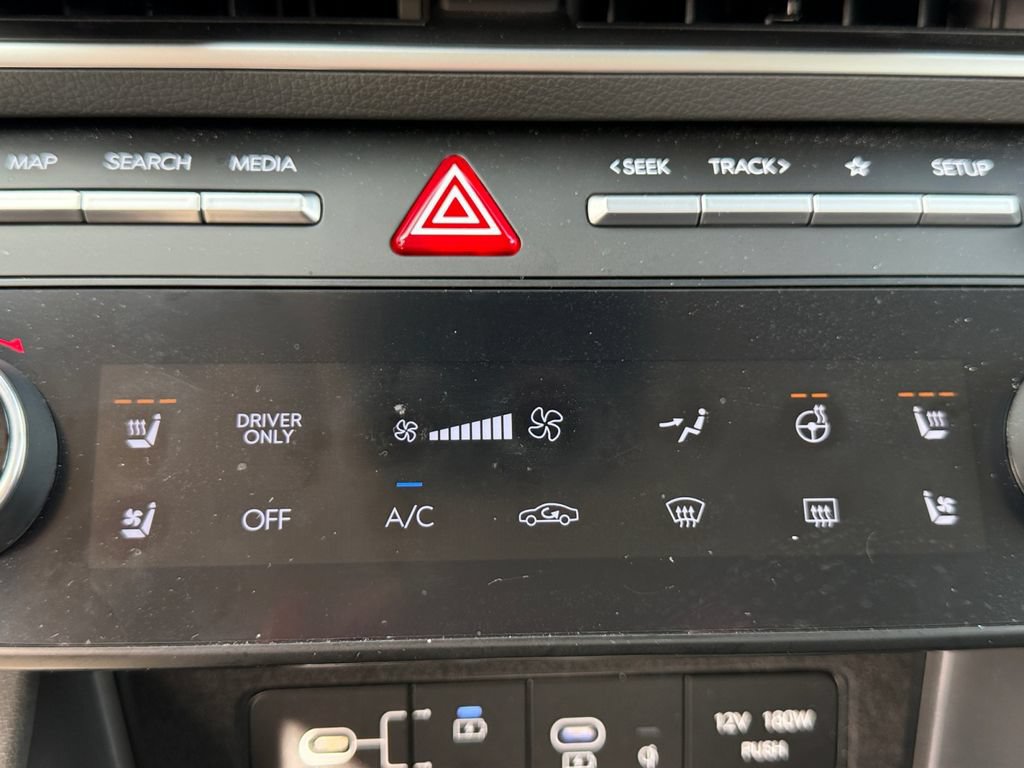 Certified 2025 Hyundai Sonata Limited FWD image 16