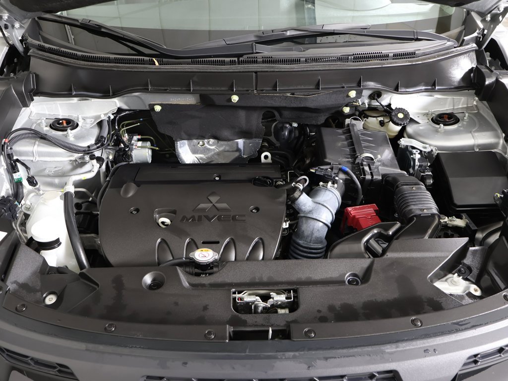 Used 2024 Mitsubishi Outlander Sport LE image 17