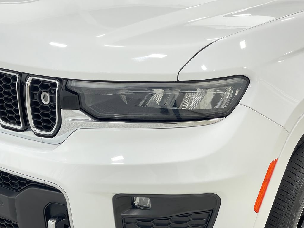 Used 2021 Jeep Grand Cherokee L Overland w/ Advanced Protech Group III image 36