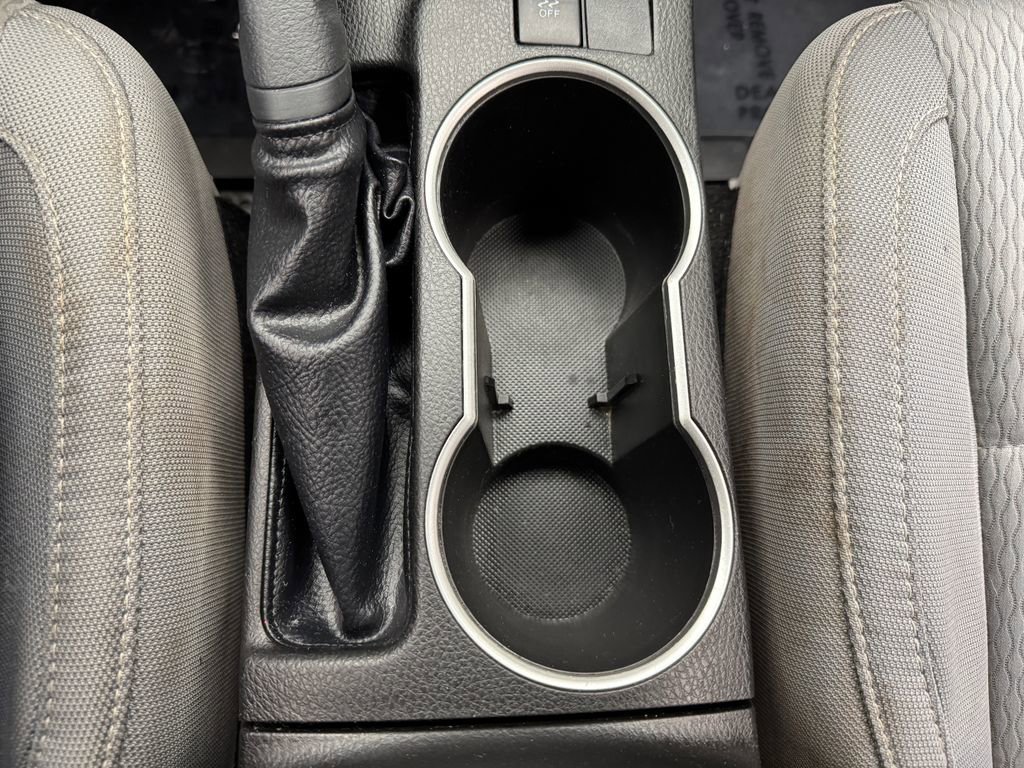 Used 2016 Toyota Corolla LE image 20