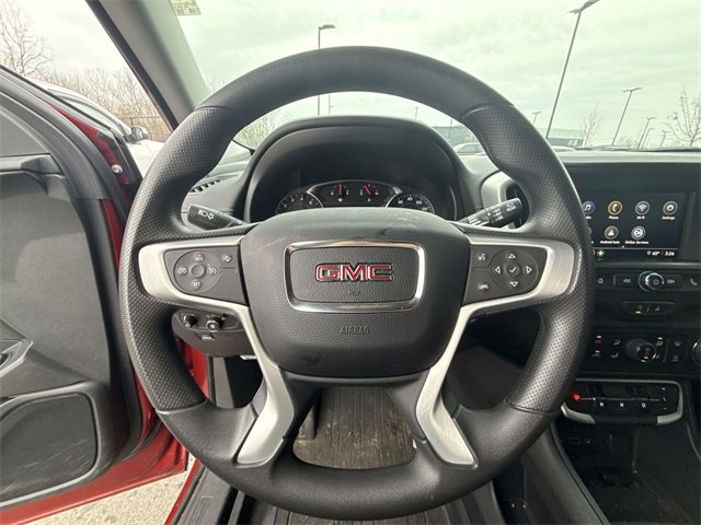 Used 2024 GMC Terrain SLE w/ Driver Convenience Package image 14