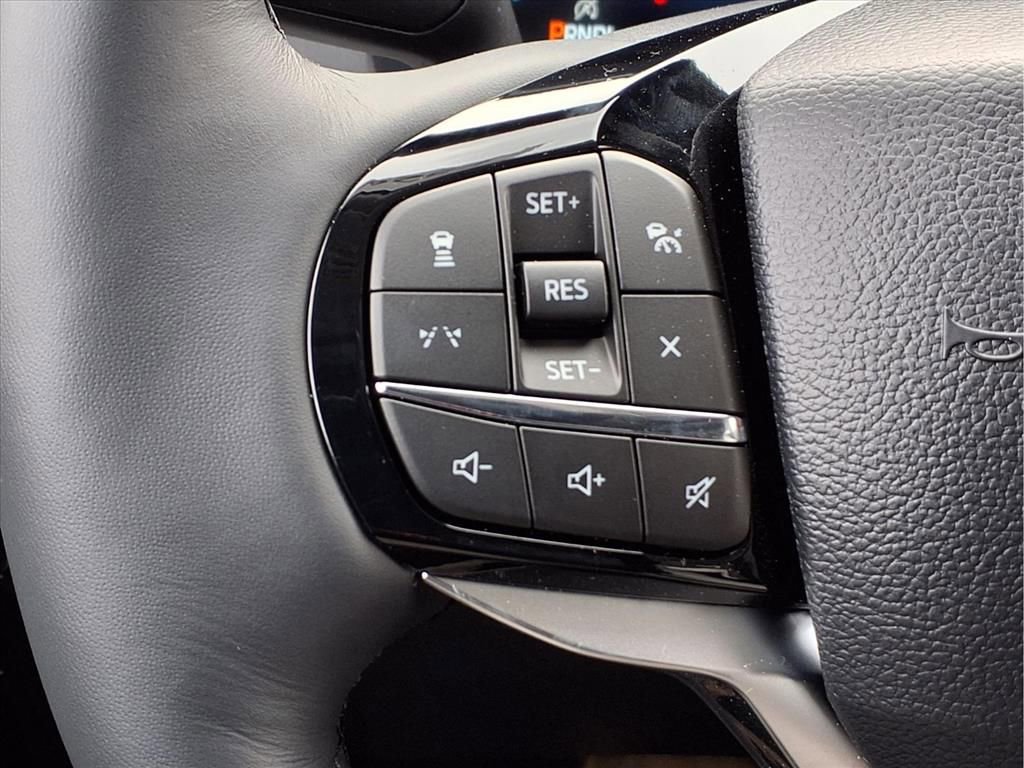 New 2026 Ford Explorer Platinum w/ LUX Leather Package image 13