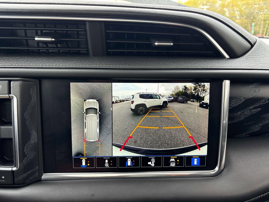 Used 2022 GMC Yukon Denali w/ Max Trailering Package AWD/4WD image 29