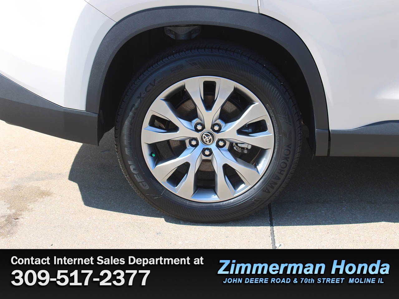 Used 2024 Toyota Grand Highlander AWD image 23