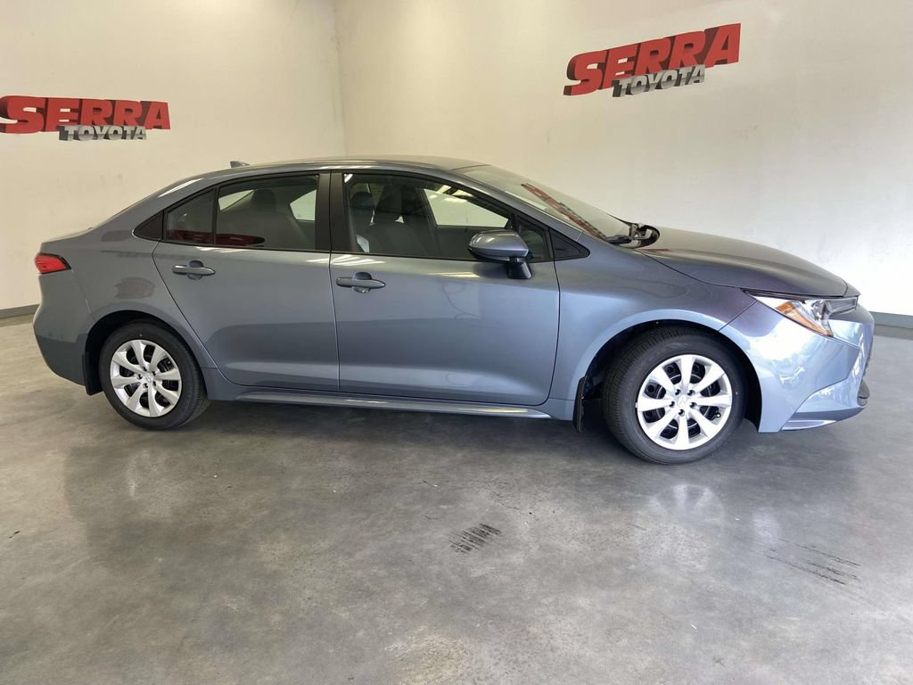 Used 2026 Toyota Corolla LE FWD image 2