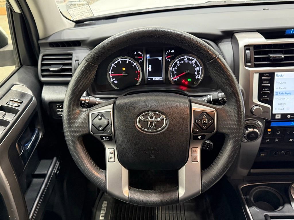 Used 2020 Toyota 4Runner Limited image 28