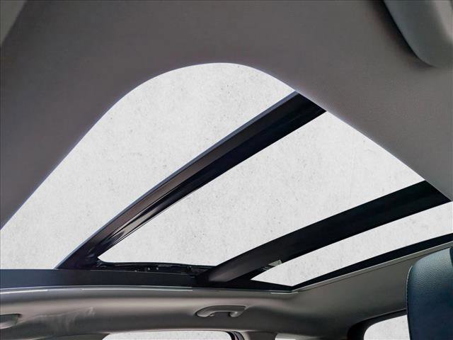 Used 2024 Kia Sportage SX image 17