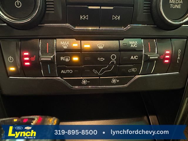 Used 2017 Ford Explorer XLT w/ Equipment Group 202A AWD/4WD image 12