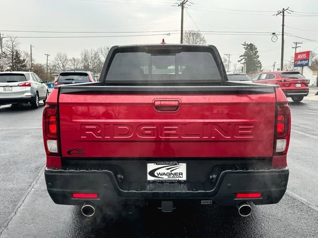 Used 2025 Honda Ridgeline TrailSport image 7