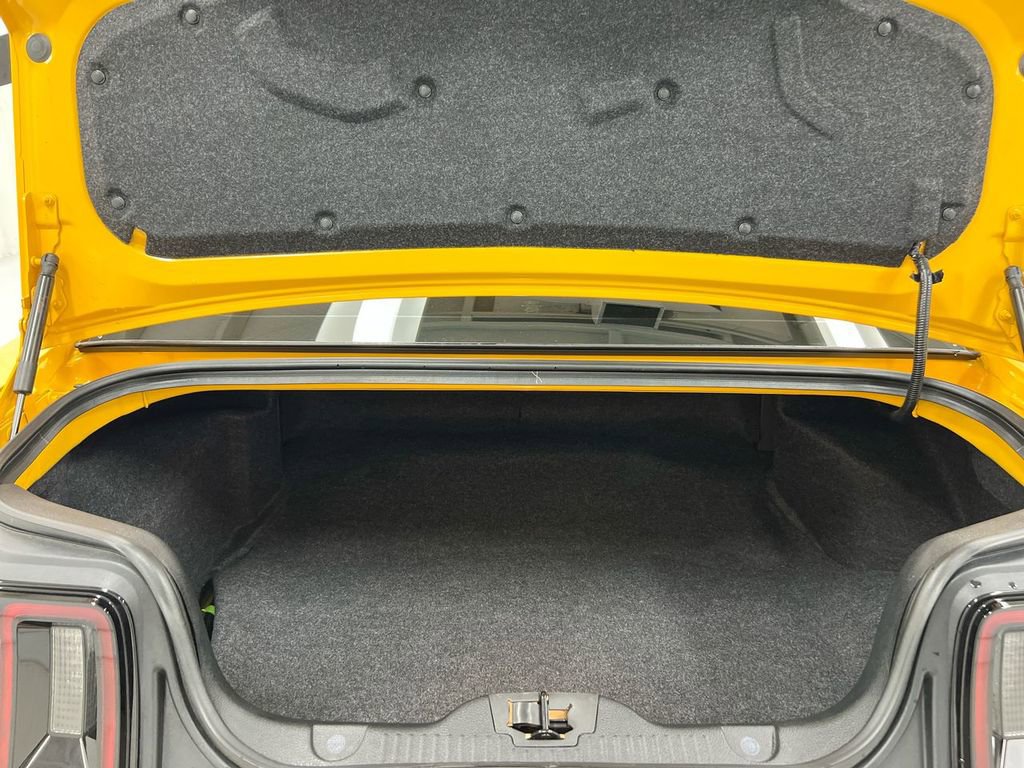 Used 2013 Ford Mustang Boss 302 w/ Boss 302 Accessory Pkg RWD image 22