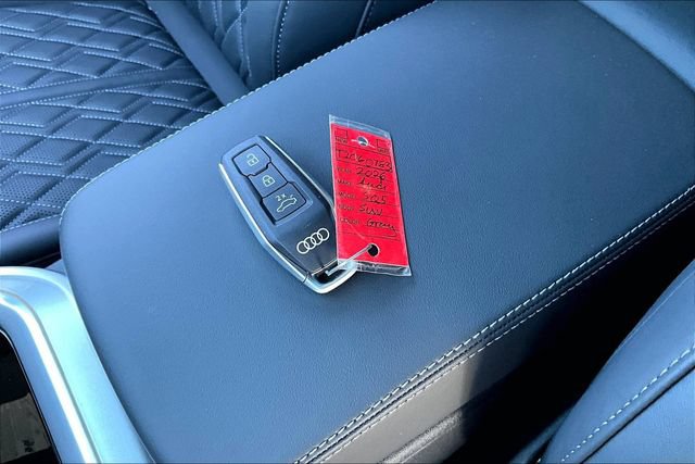 New 2026 Audi SQ5 Premium Plus AWD/4WD image 10