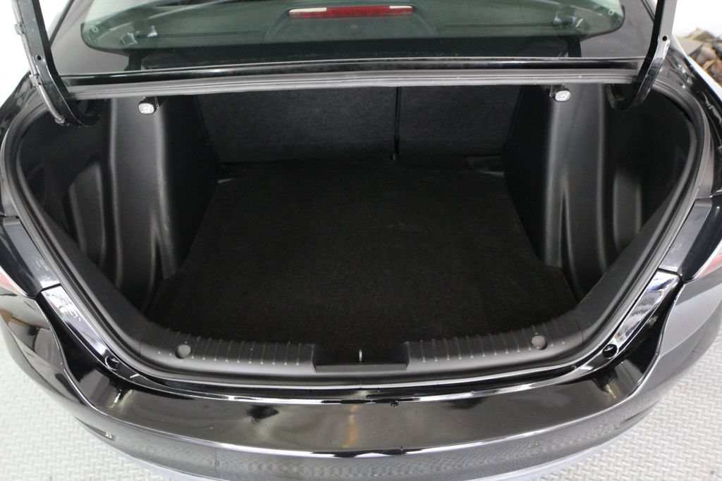 Used 2018 Toyota Yaris iA FWD image 31