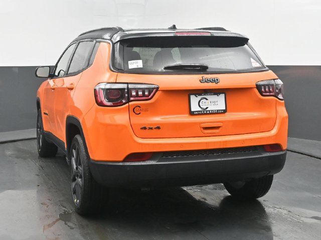 New 2026 Jeep Compass Limited w/ Sun, Sound & Navigation Group AWD/4WD image 4