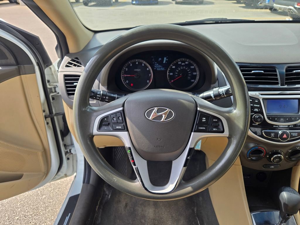 Used 2013 Hyundai Accent GLS w/ Premium Pkg FWD image 35