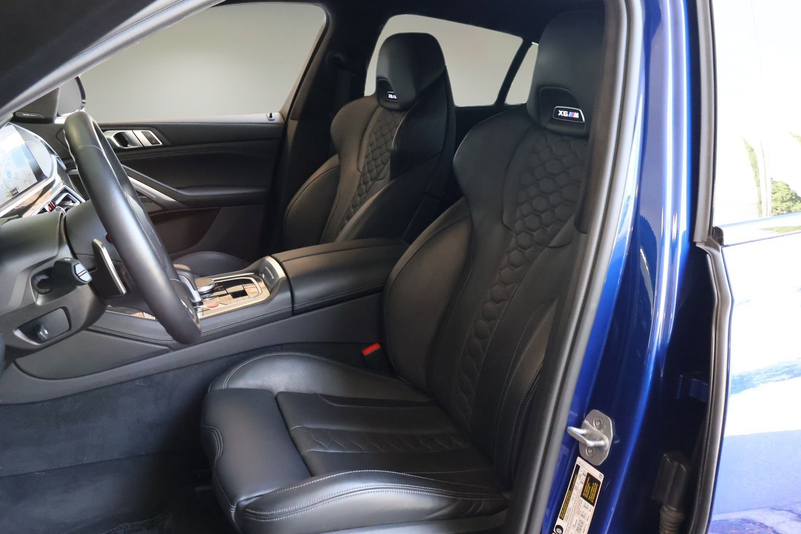 Used 2023 BMW X6 M w/ Executive Package image 12