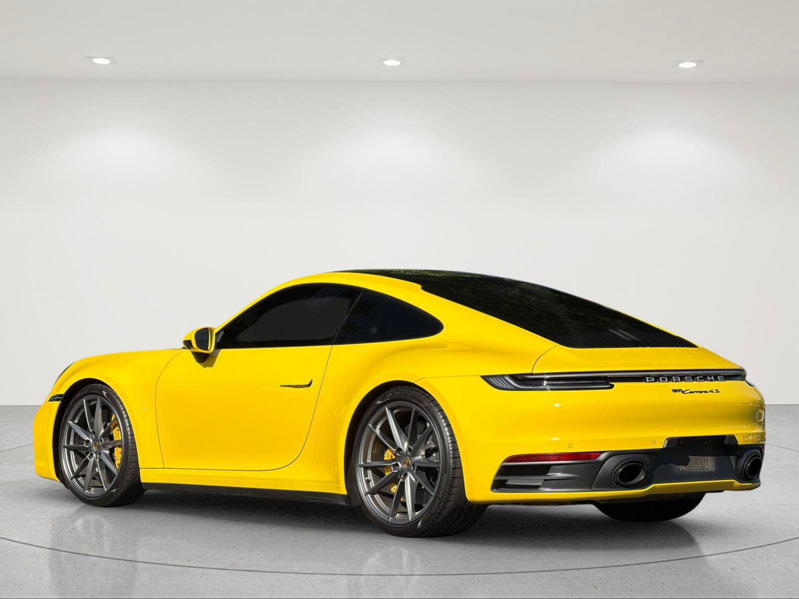 Used 2022 Porsche 911 Carrera 4S AWD/4WD image 3