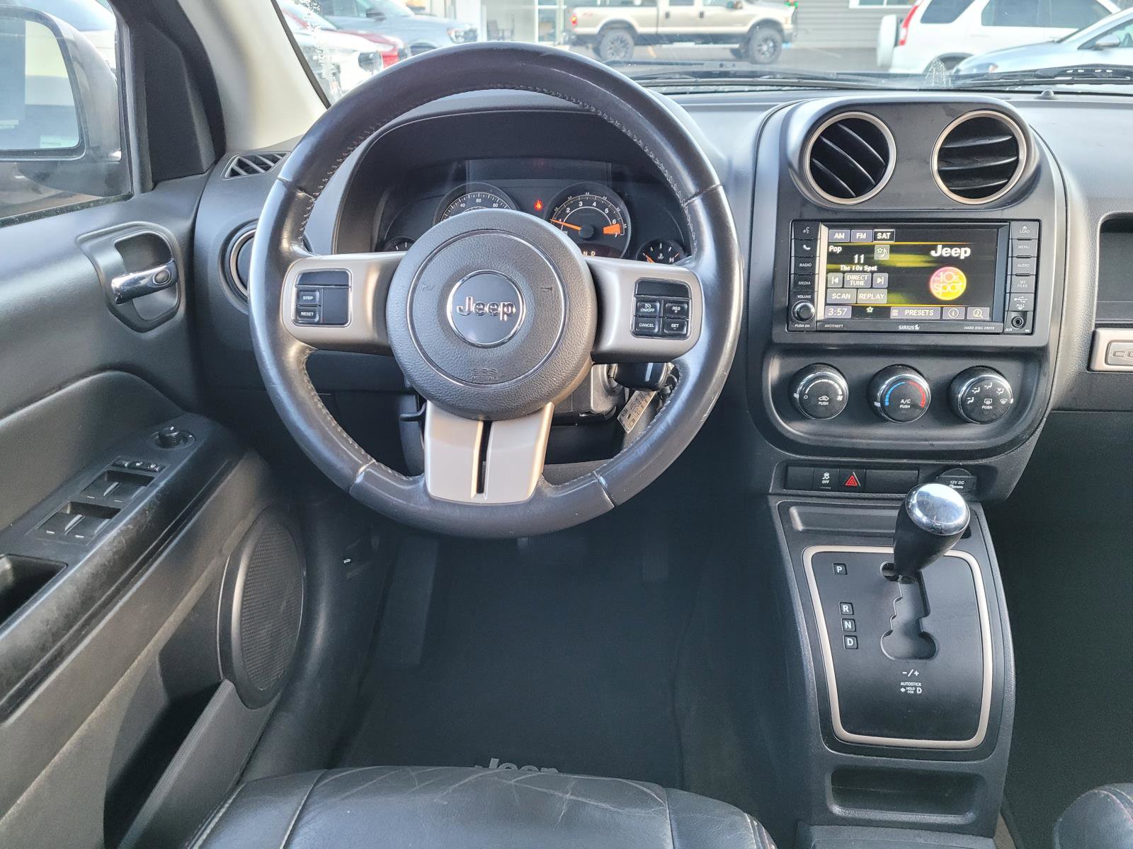 Used 2016 Jeep Compass 75th Anniversary w/ Power Value Group image 17