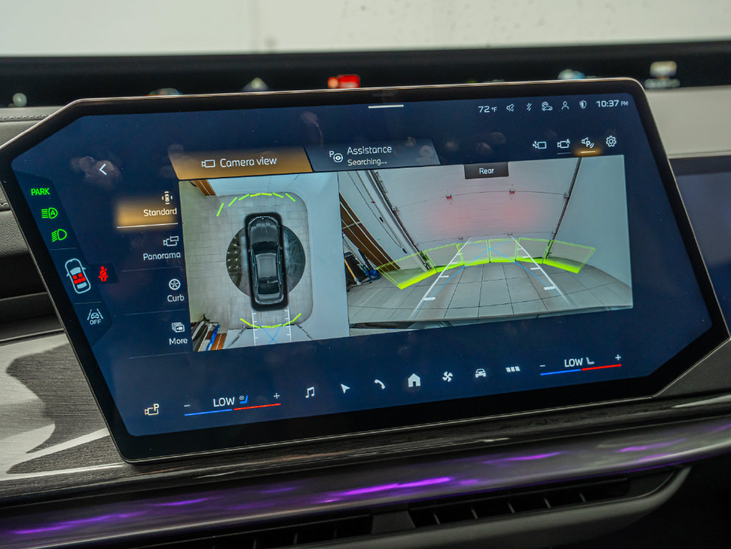 New 2027 BMW 740i xDrive AWD/4WD image 33