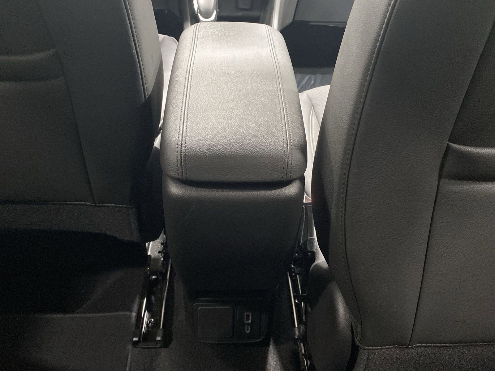 Used 2025 Buick Encore GX Preferred AWD/4WD image 20