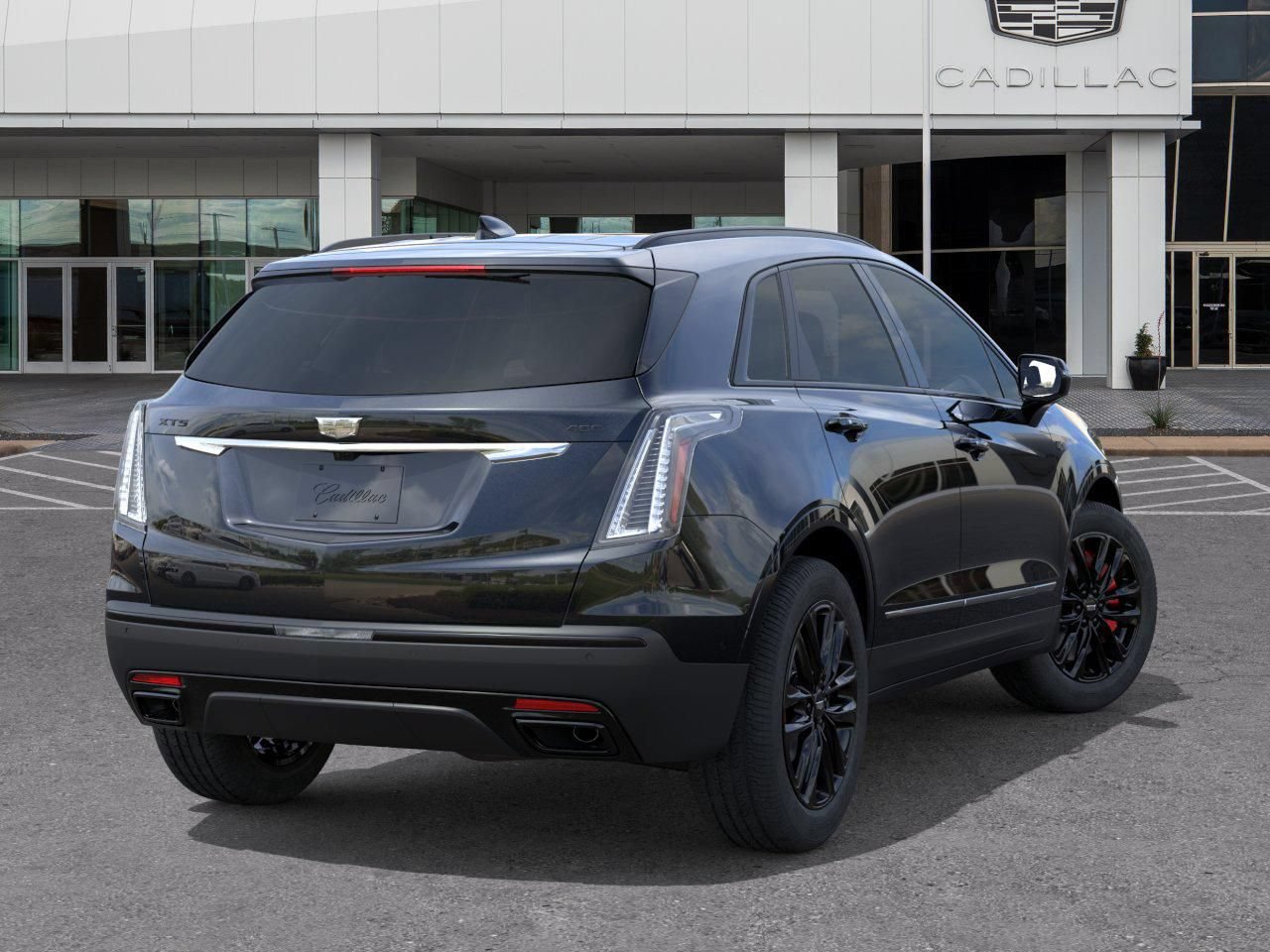 New 2026 Cadillac XT5 Sportv w/ LPO, Onyx Lite Package AWD/4WD image 4