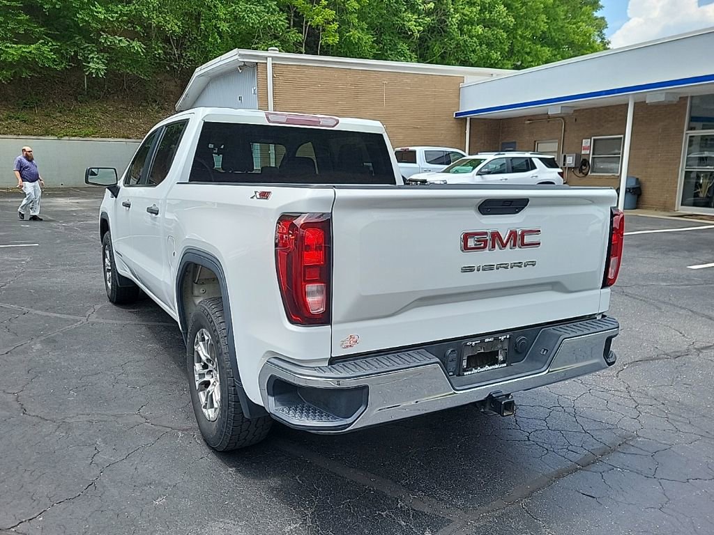 Used 2021 GMC Sierra 1500 4x4 Crew Cab w/ Sierra Value Package image 11