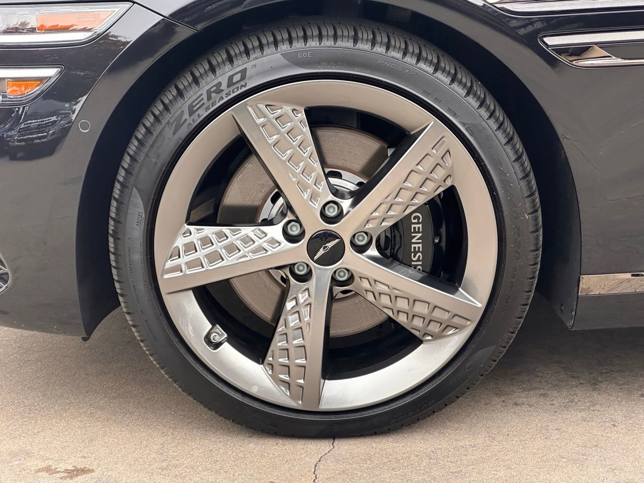 Used 2025 Genesis G80 3.5T Sport Prestige image 9