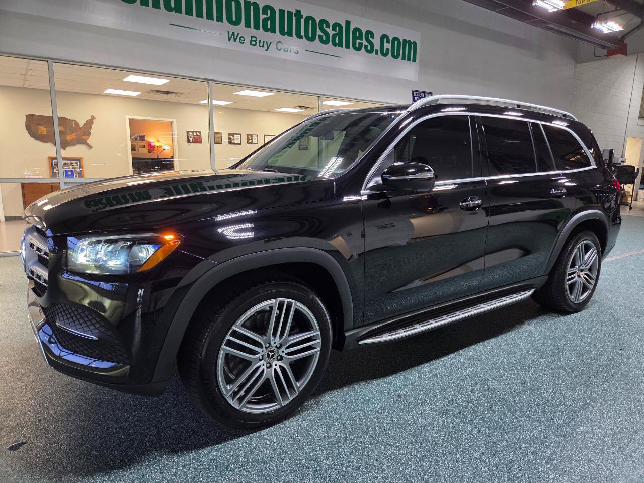 Used 2020 Mercedes-Benz GLS 450 4MATIC image 2