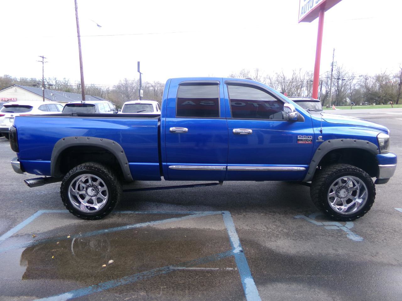 Used 2008 Dodge Ram 2500 Truck SLT w/ Trailer Tow Group AWD/4WD image 2