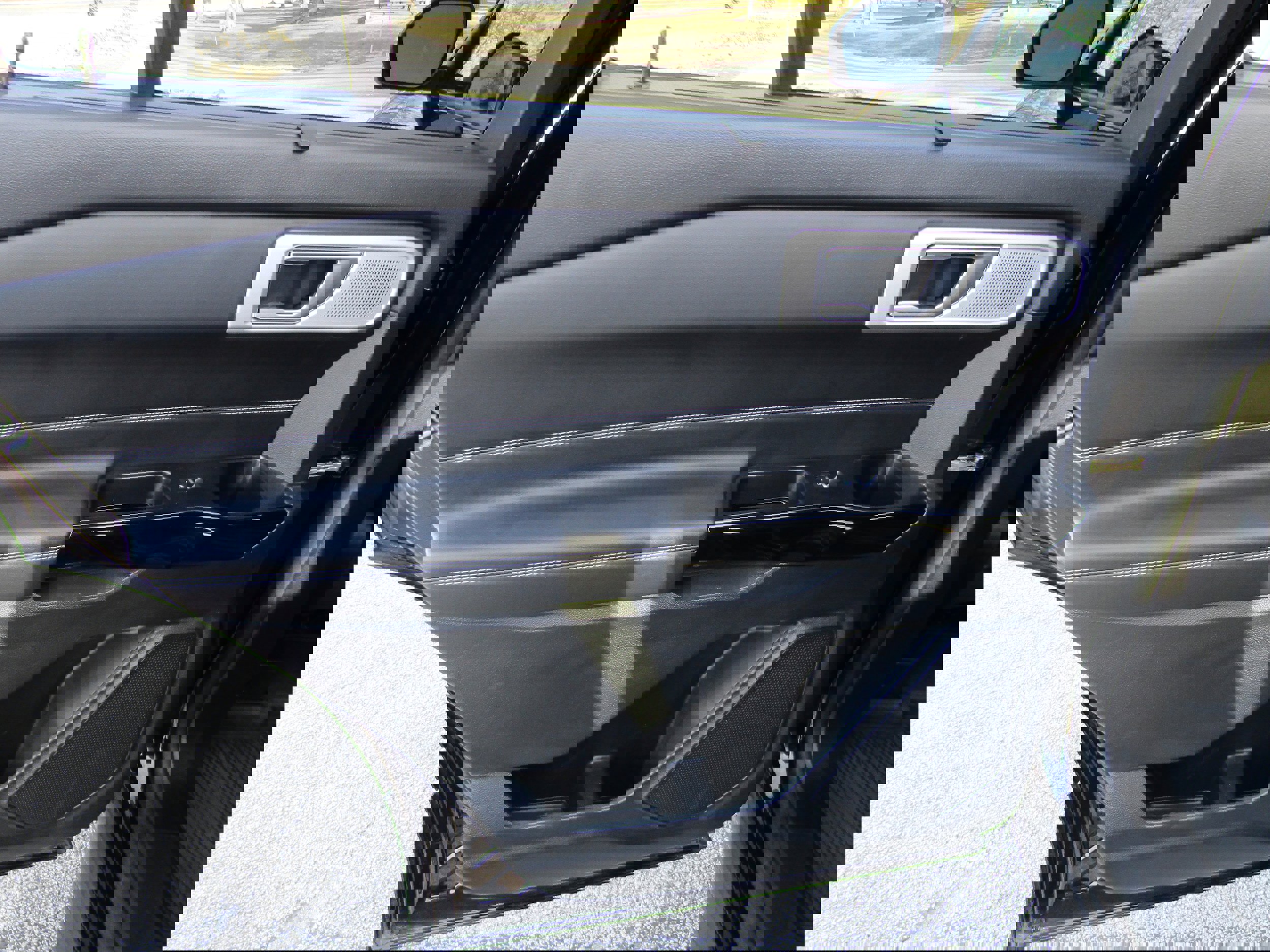 Certified 2022 Ford Explorer ST w/ Equipment Group 401A image 11