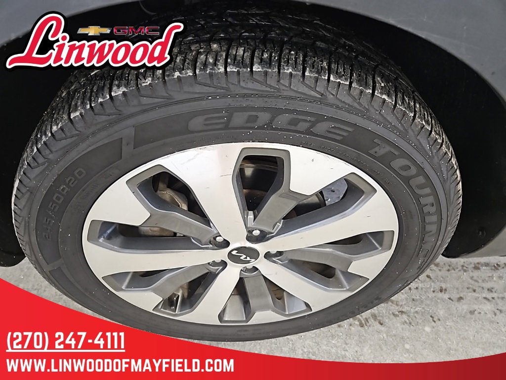 Used 2022 Kia Telluride S image 6