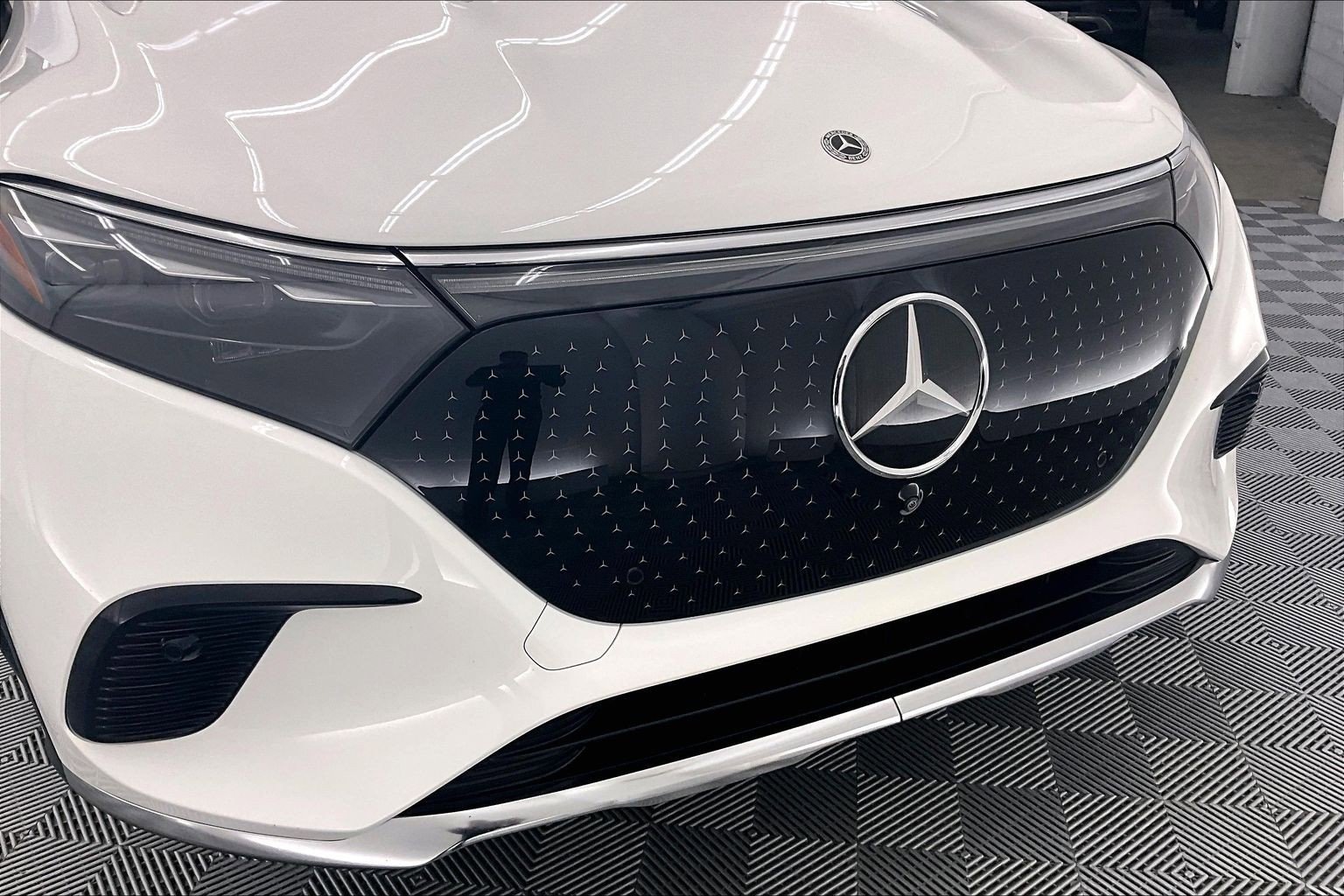 Certified 2023 Mercedes-Benz EQS 450+ SUV image 30