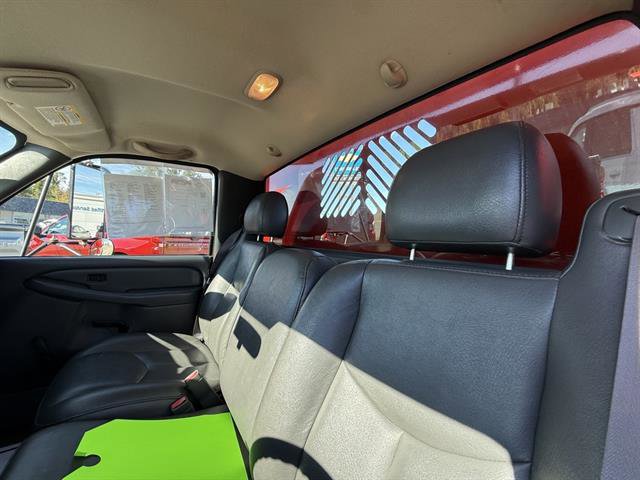 Used 2004 Chevrolet Silverado 3500 2WD Regular Cab image 18