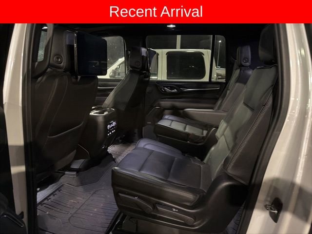 Used 2024 GMC Yukon XL Denali w/ Advanced Technology Package image 6