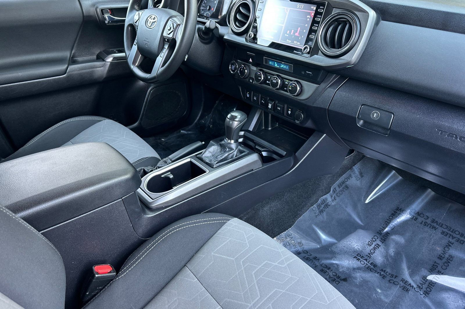 Used 2021 Toyota Tacoma TRD Off-Road w/ Technology Package image 14