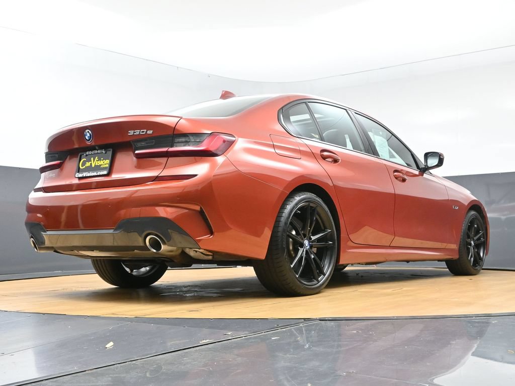 Used 2022 BMW 330e w/ M Sport Package RWD image 52