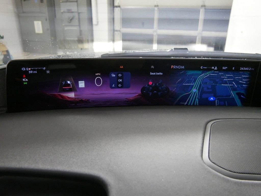 Used 2025 Lincoln Navigator Reserve image 37