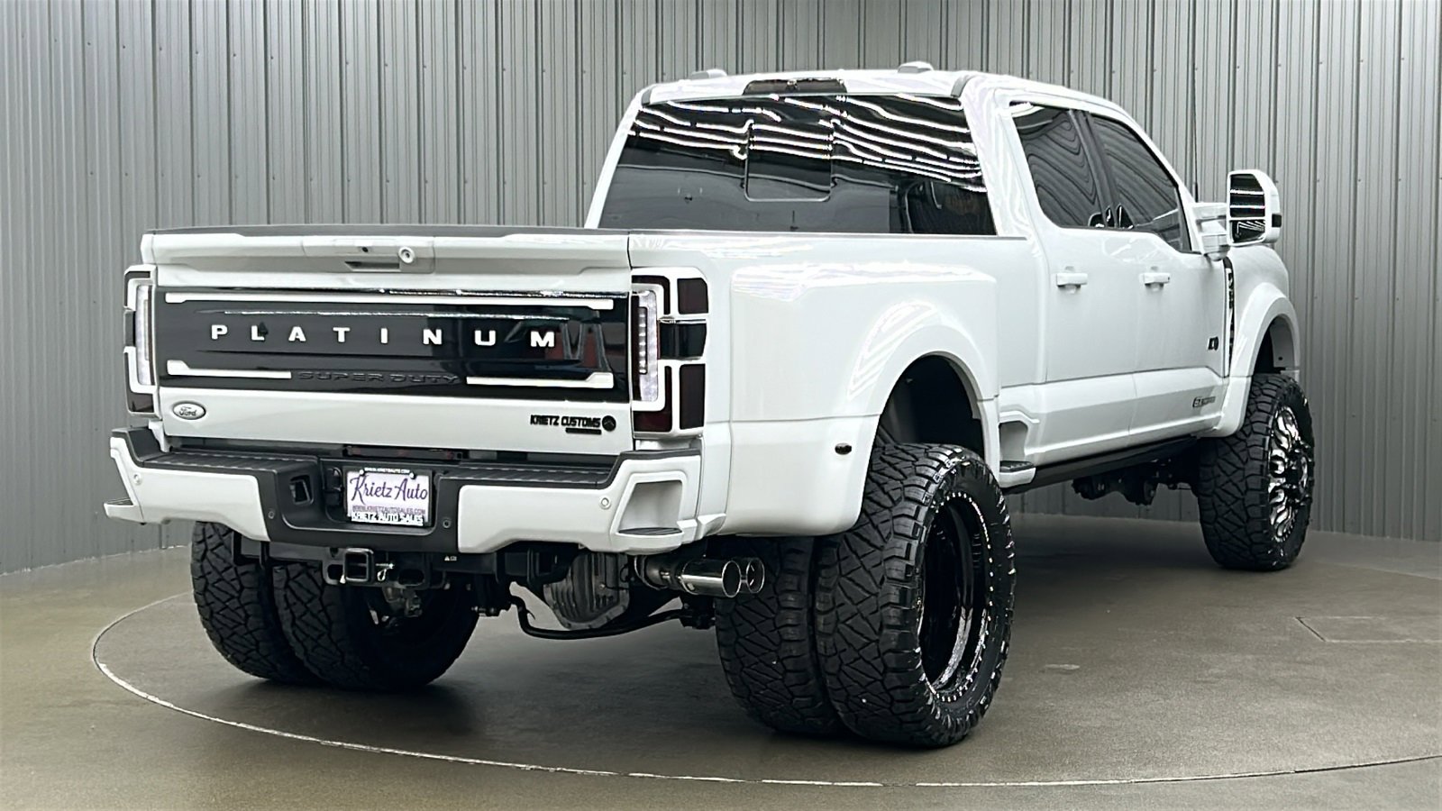 Used 2025 Ford F450 Platinum w/ Platinum Plus Package image 5