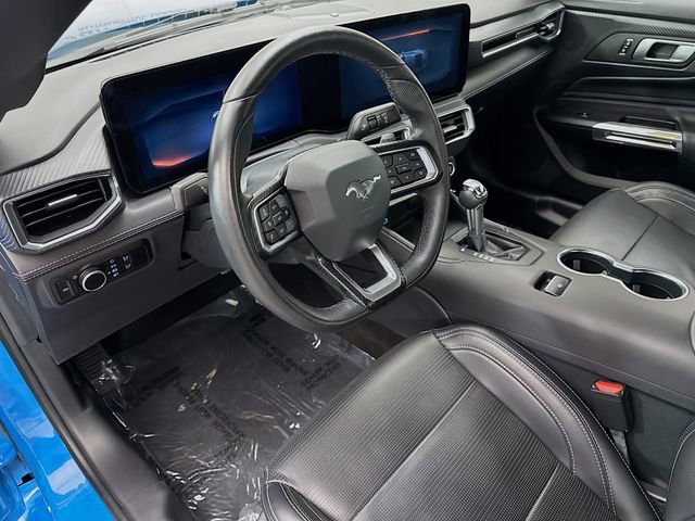 Used 2025 Ford Mustang GT Premium RWD image 9