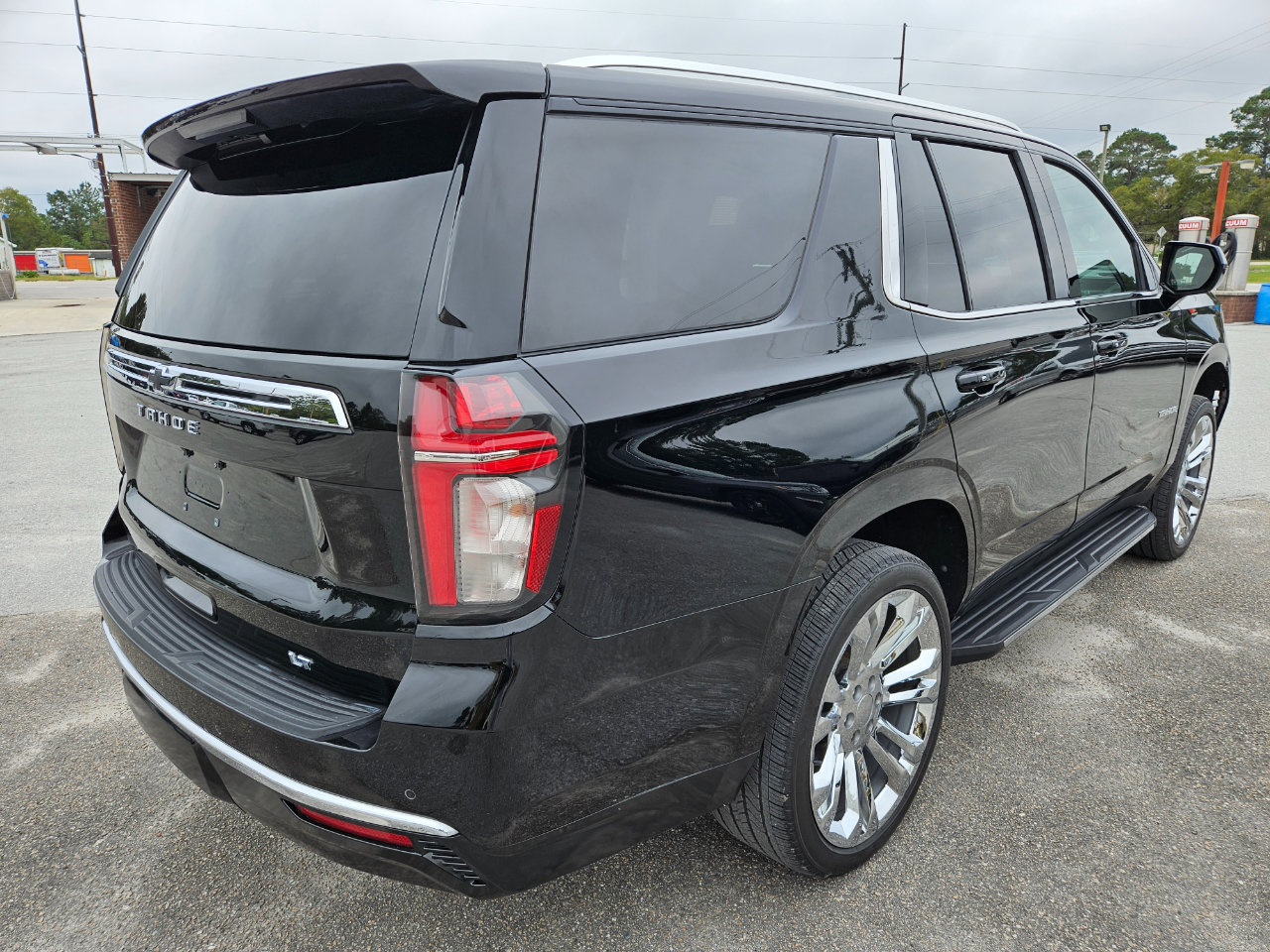 Used 2021 Chevrolet Tahoe LT image 6