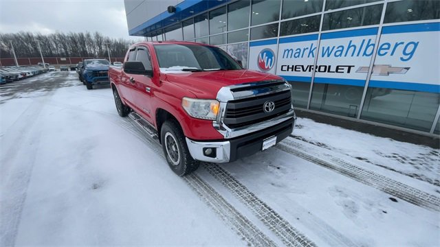 Used 2014 Toyota Tundra SR5 w/ SR5 Upgrade Package image 2