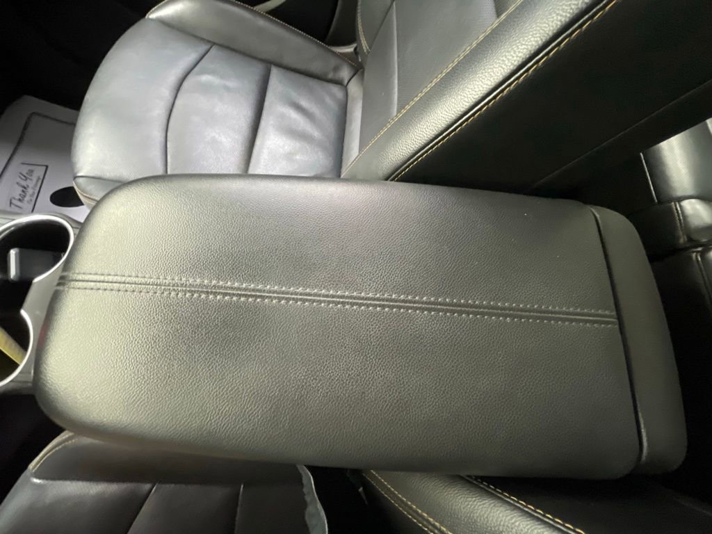 Used 2020 GMC Terrain SLT w/ Elevation Edition FWD image 15