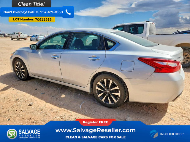 Used 2016 Nissan Altima 2.5 SV FWD image 3