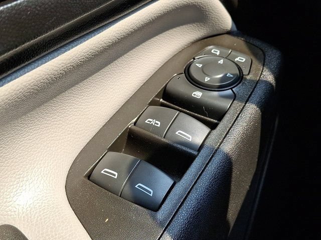 Used 2023 Chevrolet Equinox LS w/ Driver Confidence II Package FWD image 30