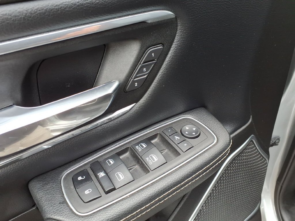 Certified 2023 RAM 1500 Laramie AWD/4WD image 8