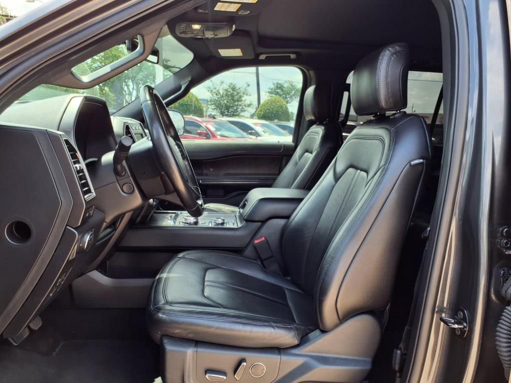 Used 2020 Ford Expedition Limited image 26