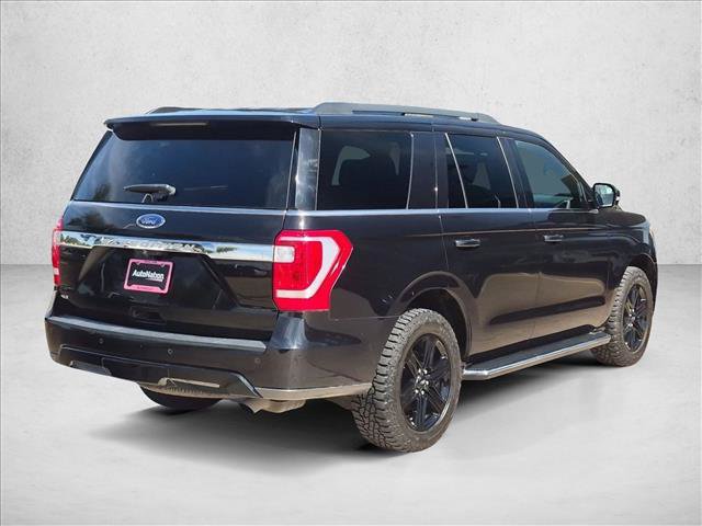 Used 2020 Ford Expedition XLT w/ Equipment Group 202A AWD/4WD image 5