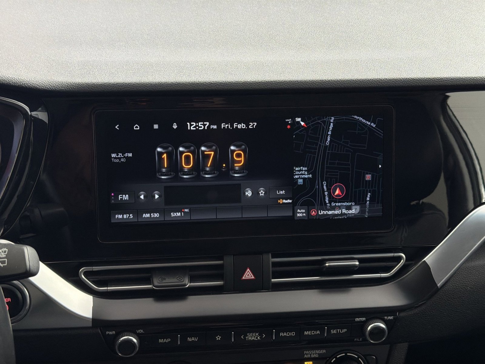 Used 2022 Kia Niro EX w/ Cold Weather Package image 18