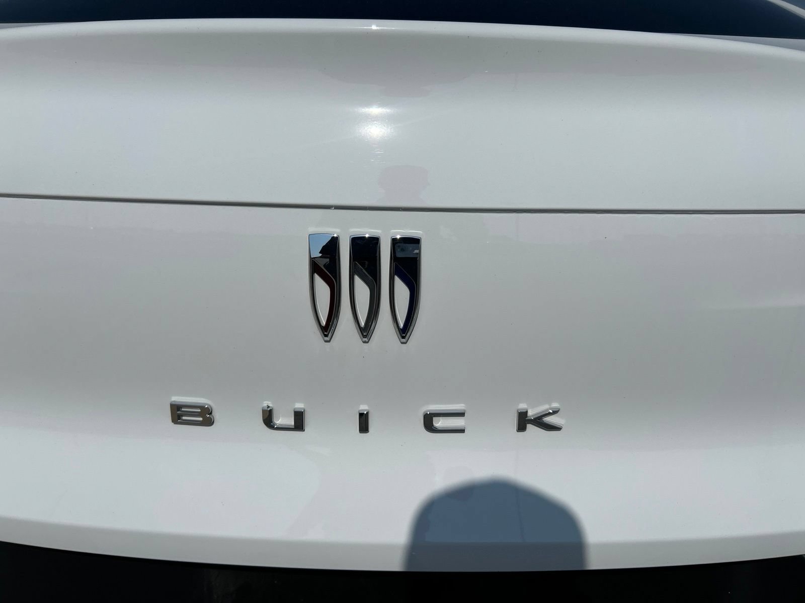 Used 2025 Buick Envista Preferred w/ Convenience II Package FWD image 9