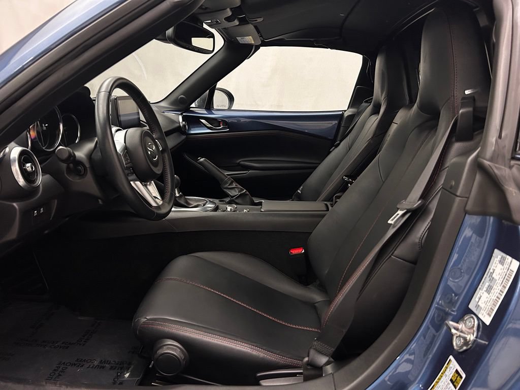 Used 2019 MAZDA MX-5 Miata RF Grand Touring w/ GT-S Package RWD image 12