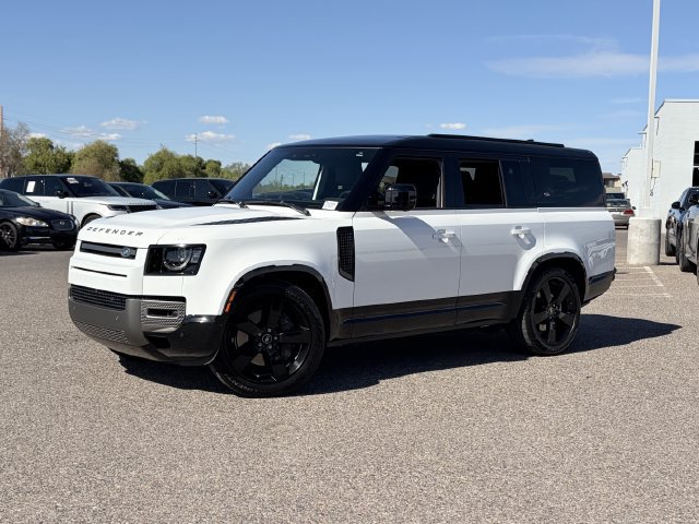 Used 2023 Land Rover Defender 130 X-Dynamic SE AWD/4WD image 1